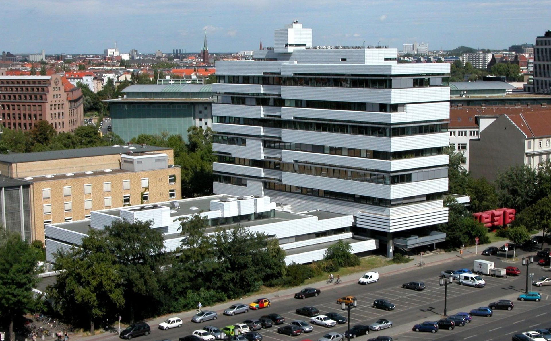 Picture illustrating the university